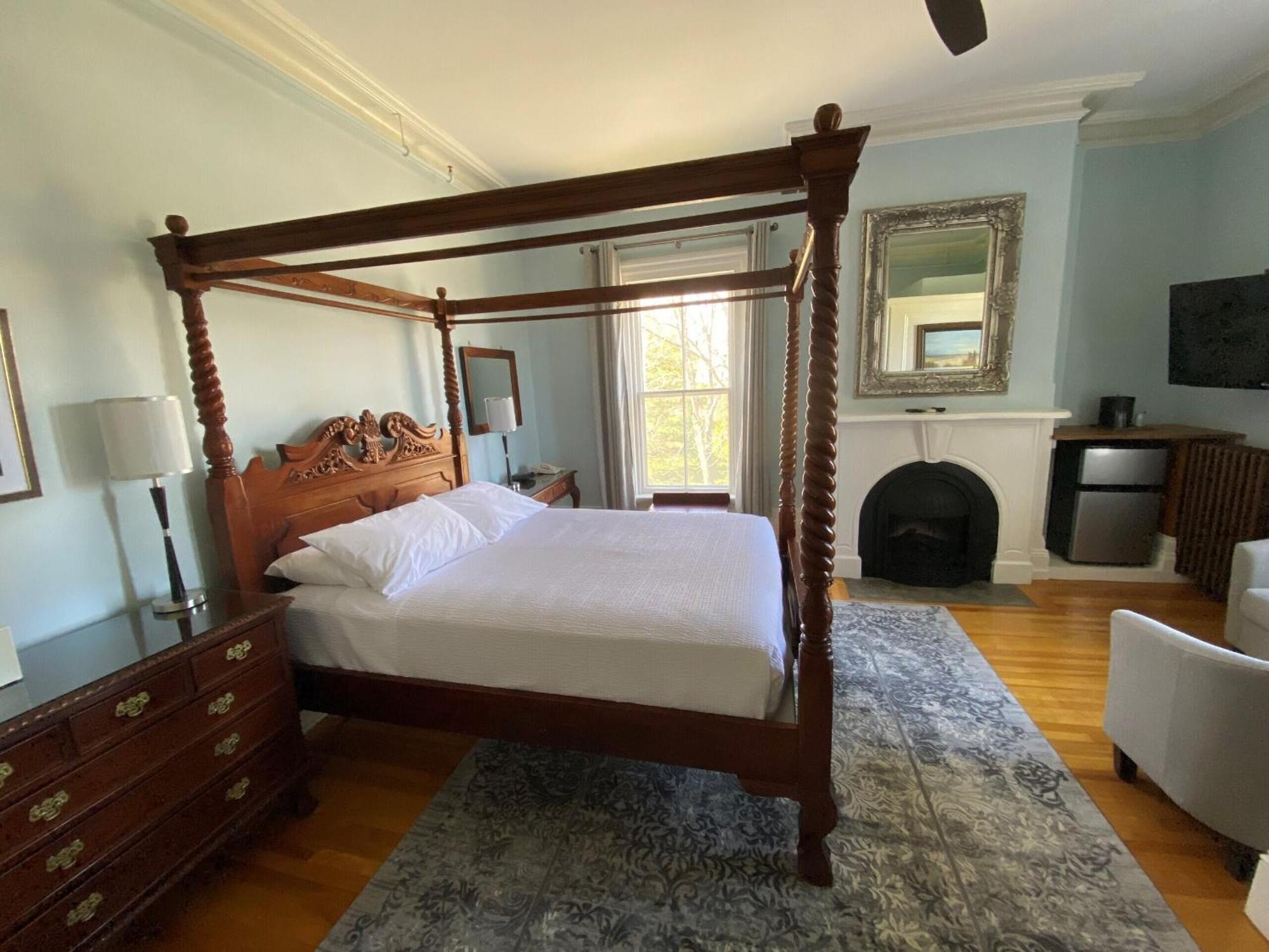 וולפוויל Blomidon Inn מראה חיצוני תמונה